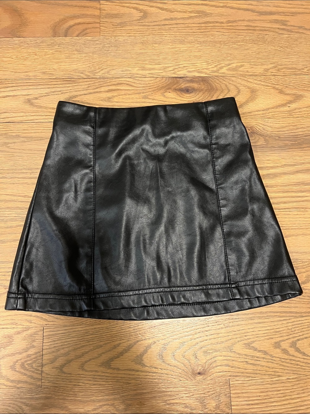 Girls Old Navy Black Faux Leather Skirt